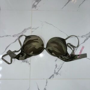VS Pink Camo Bra!